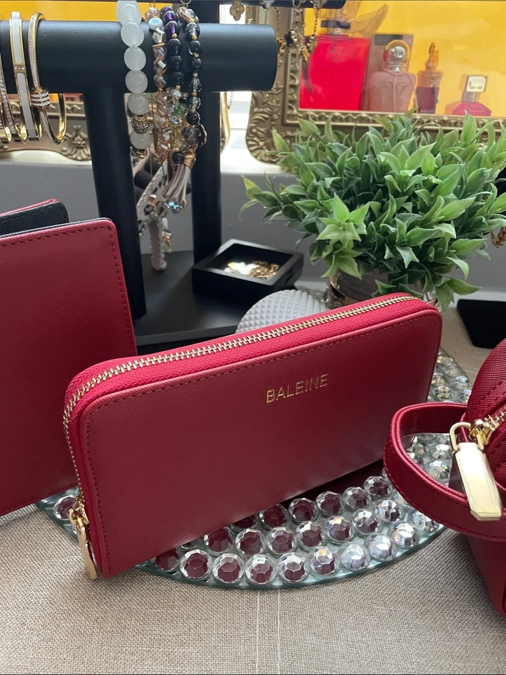 ♥️Baleine COMPLETE set of 4 Travel Set ♥️✨